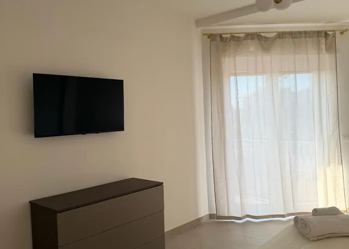Ami Urban